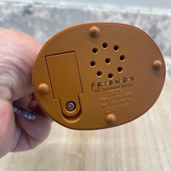 Hallmark FRIENDS Monicca w/ Turkey on Head Christmas Tree Ornament Thanksgivings - Picture 4 of 7